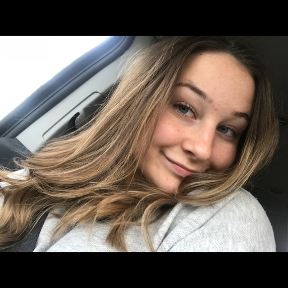 Meet the Posher Other - Meet your Posher, Jenna